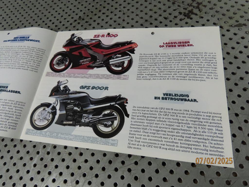 Kleurenfolder Folder Kawasaki Motoren 1992 Reclame Moto '92, Ophalen of Verzenden, Gebruikt, Motoren