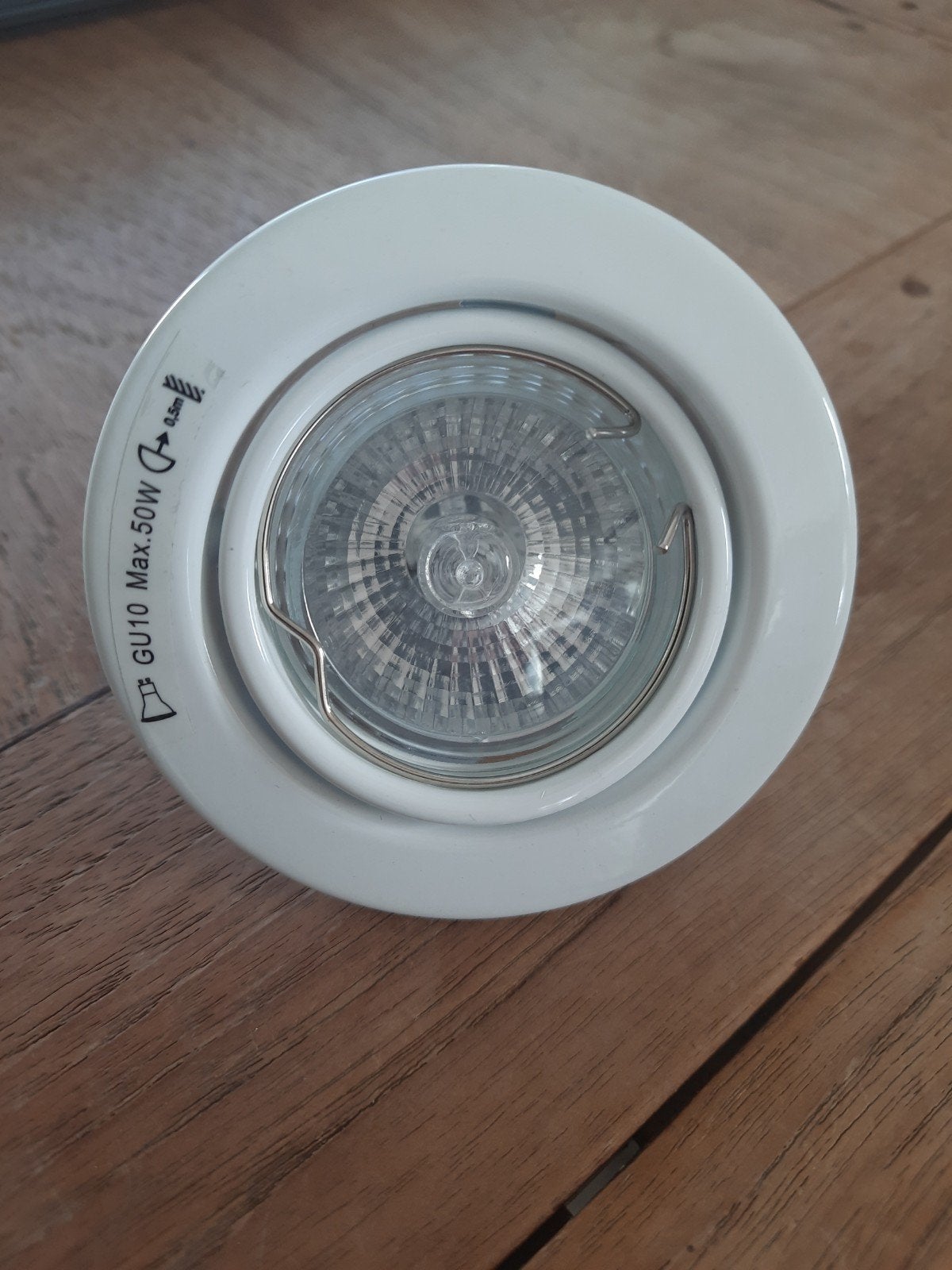 twee gu10 spots halogeen dimbaar, Huis en Inrichting, Halogeen, GU10, Dimbaar, Nieuw