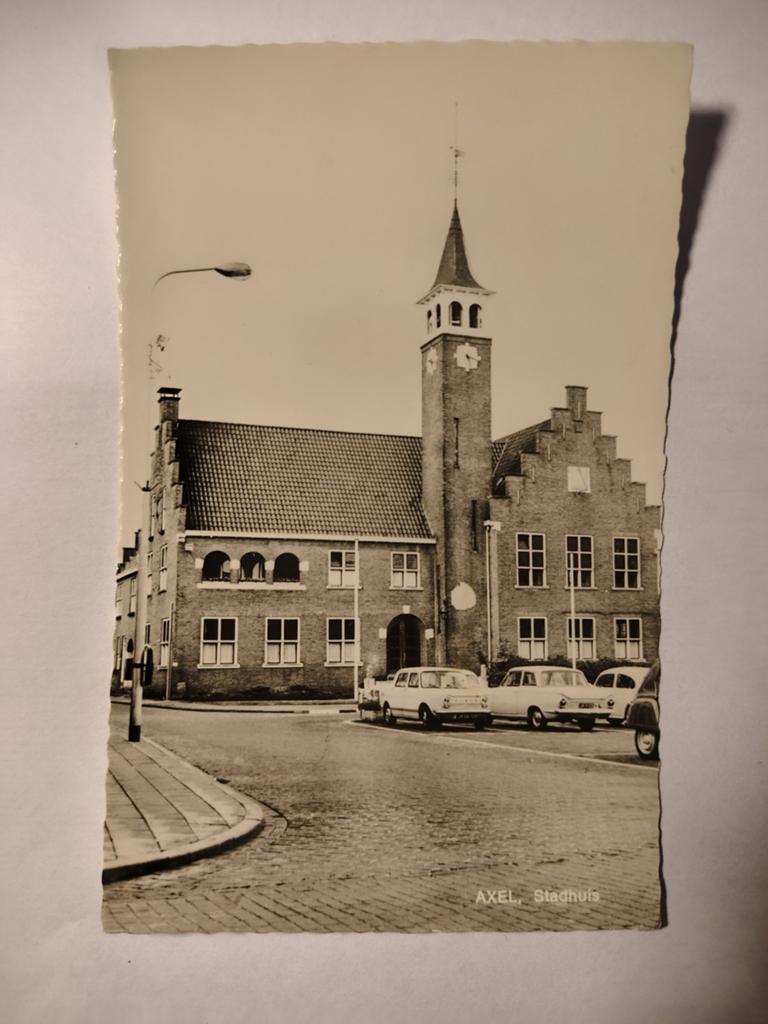 Axel Stadhuis, Verzamelen, Ansichtkaarten | Nederland, Ophalen of Verzenden