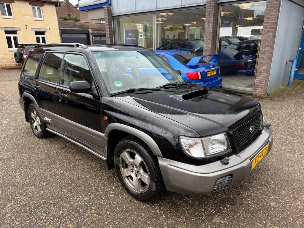 Subaru Forester 2.0 AWD S-Turbo bas. (bj 1999), Zwart, Bedrijf, Handgeschakeld, Startonderbreker