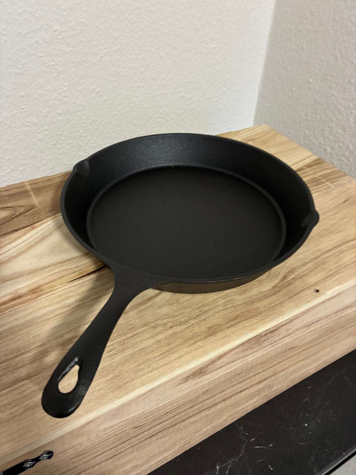 Gietijzeren Skillet koekenpan 30cm doorsnee, Ophalen of Verzenden, Nieuw