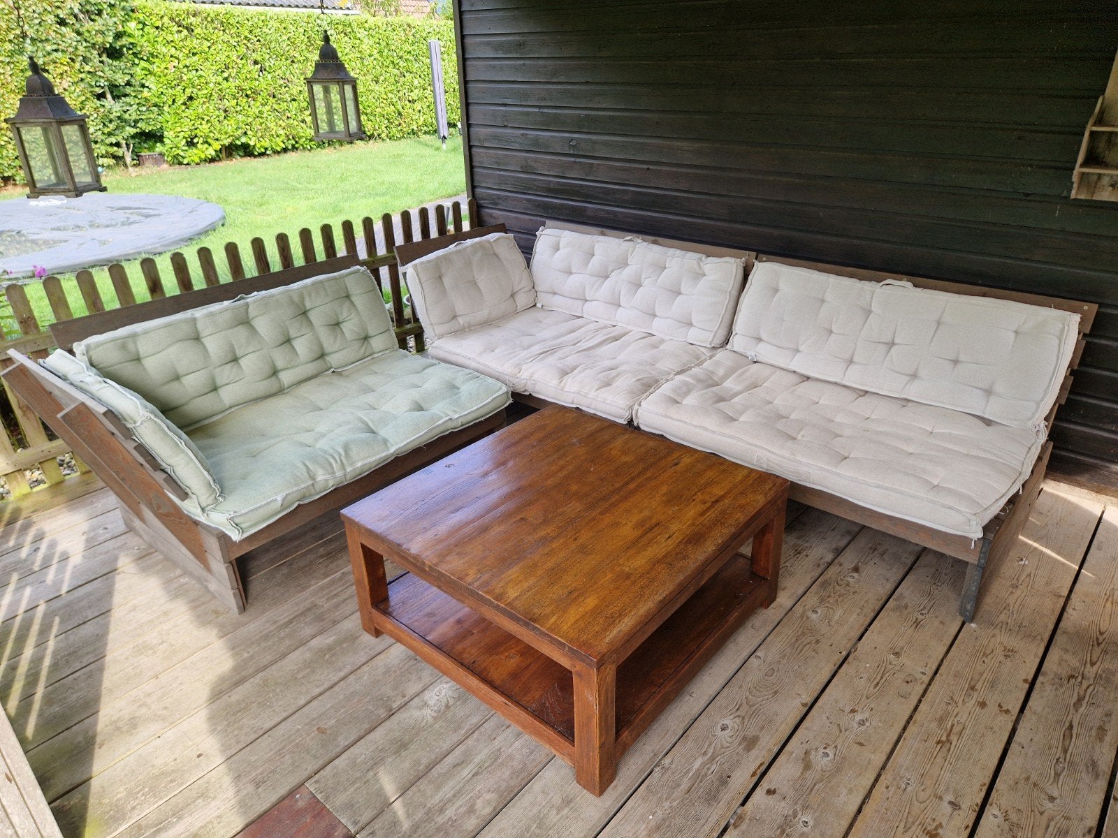 Houten loungeset met kussens, Tuin en Terras, Ophalen, 5 zitplaatsen, Gebruikt, Loungeset