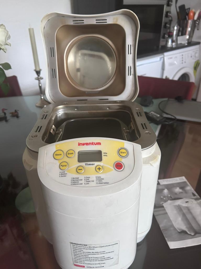 Broodbakmachine inventum, Witgoed en Apparatuur, Broodbakmachines, Meer dan 10 programma's, 800 tot 1200 gram deeg, Zo goed als nieuw