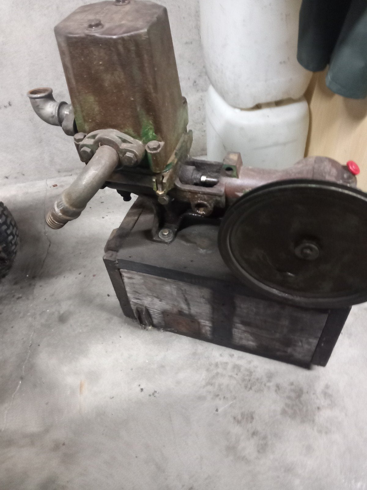 waterpomp stationaire motor, Doe-het-zelf en Verbouw, Ophalen, Gebruikt, Overige typen, Minder dan 1400 rpm
