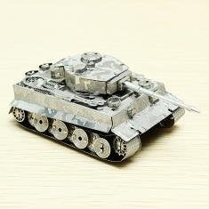 Metalen bouwpakket Tiger Tank DIY 3D Laser Cut, Tank, Italeri, 1:32 tot 1:50, Nieuw