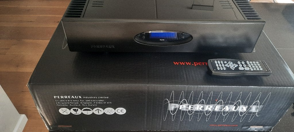 Versterker Perreaux Radiance R200i