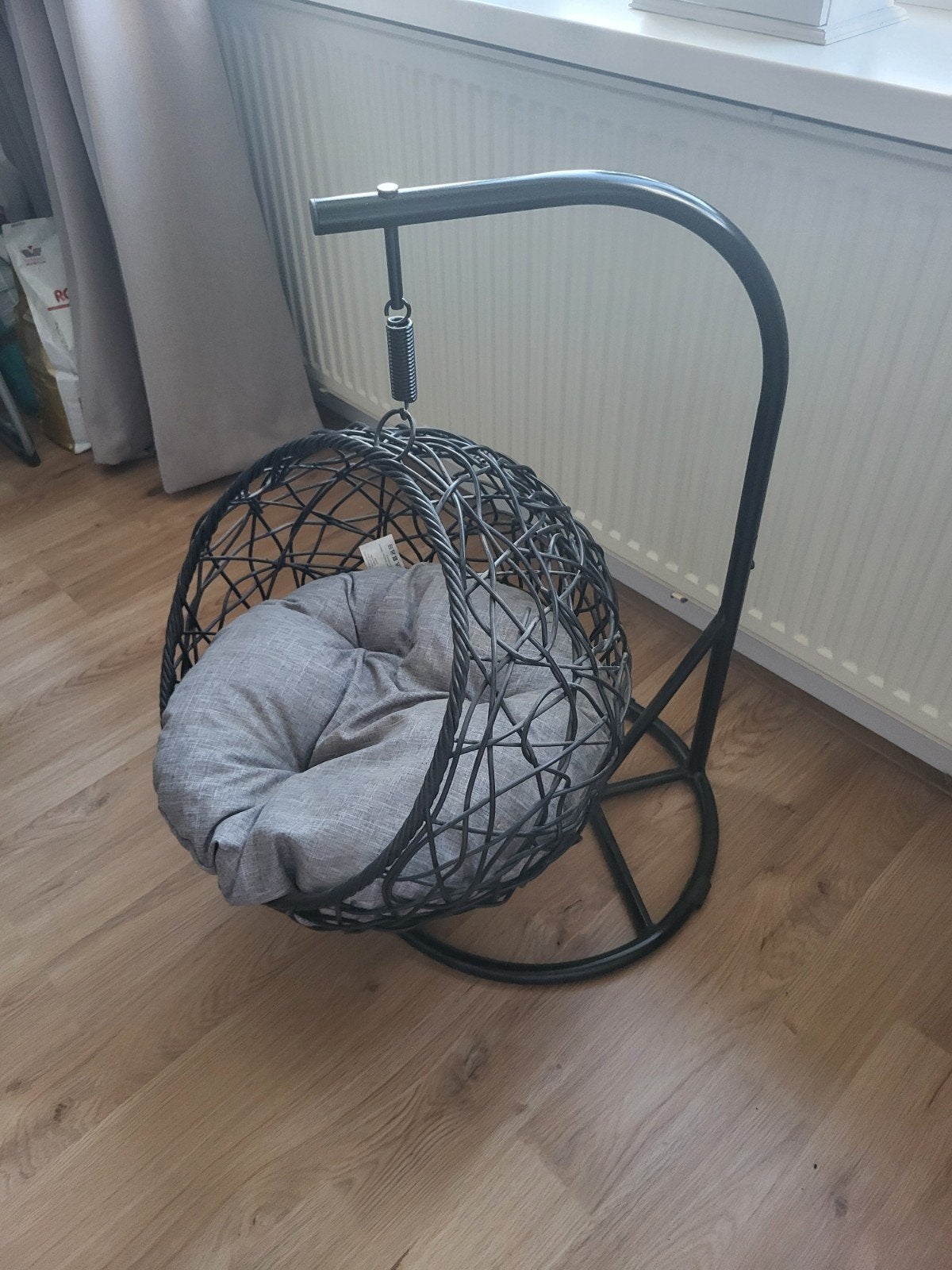 kattenmandje eierstoel, Dieren en Toebehoren, Ophalen, Nieuw