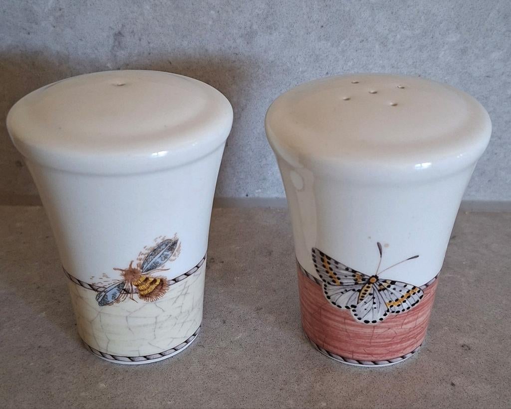 Wedgwood Sarah’s Garden Peper- en Zoutstel, Huis en Inrichting, Keuken | Servies, Zo goed als nieuw, Overige typen, Wedgwood, Porselein