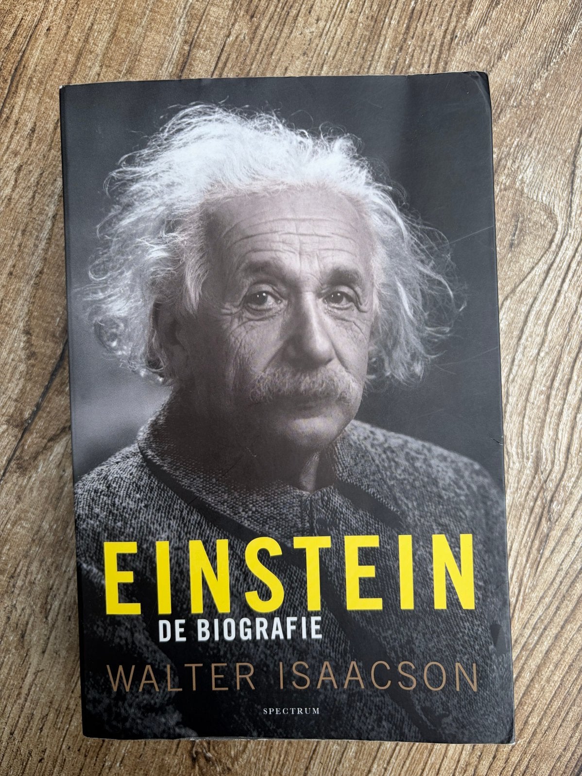 Einstein: De Biografie - Walter Isaacson, Boeken, Ophalen of Verzenden, Zo goed als nieuw, Wetenschap