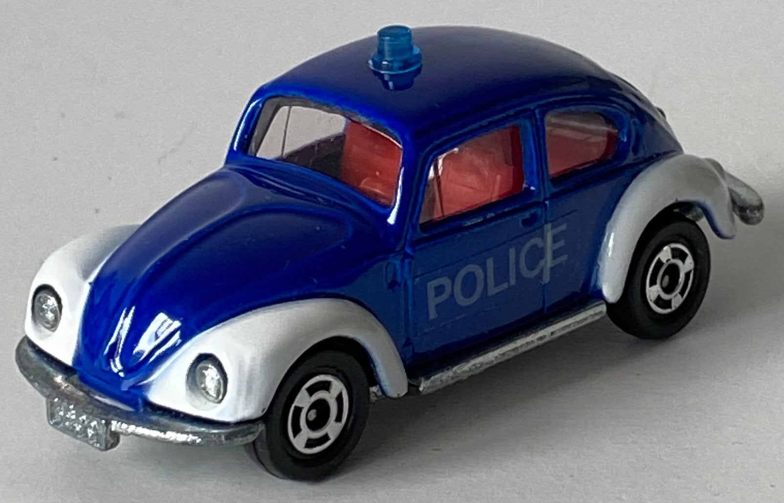 Tomica Volkswagen Kever Politieauto - Blauw/Wit, Ophalen of Verzenden, Nieuw, Auto, Overige merken