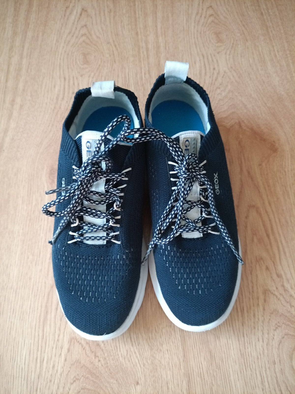 Geox Respira Sneakers - Maat 36 - Zo goed als nieuw, Ophalen of Verzenden