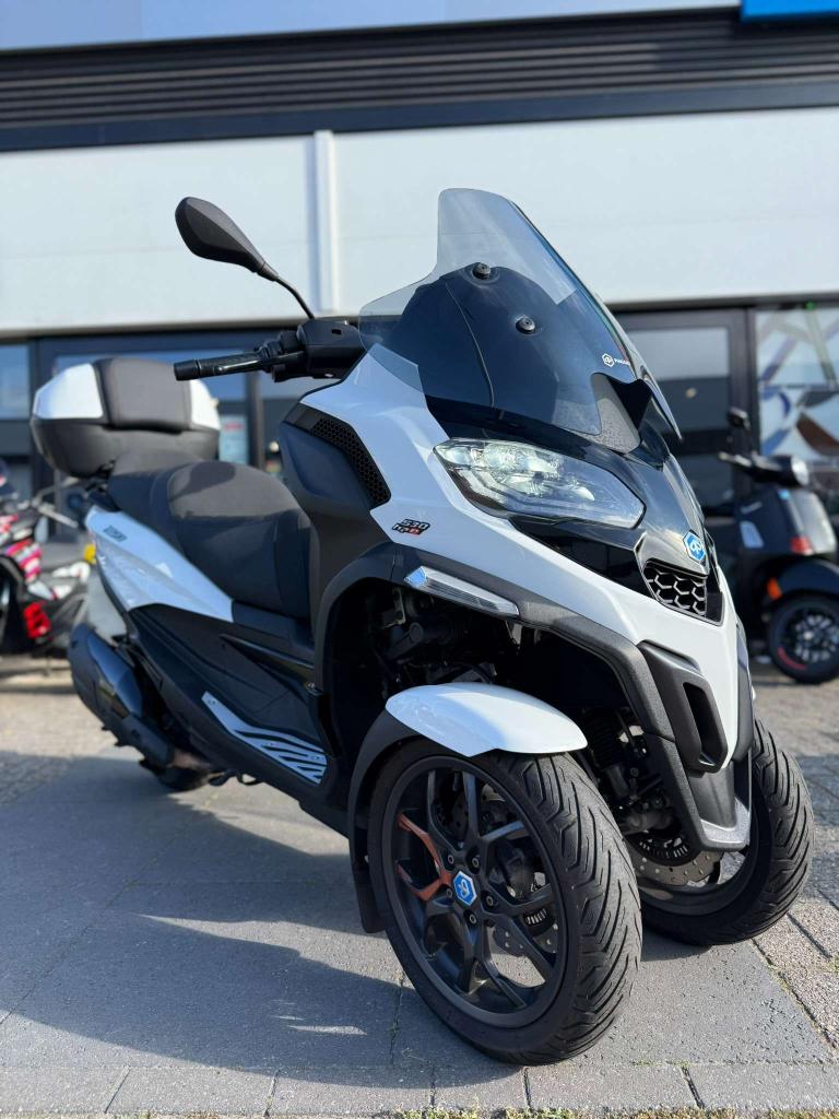 Piaggio MP3 530 cc Sport, Niet ingevuld, Traction Control, Occasion, Bedrijf