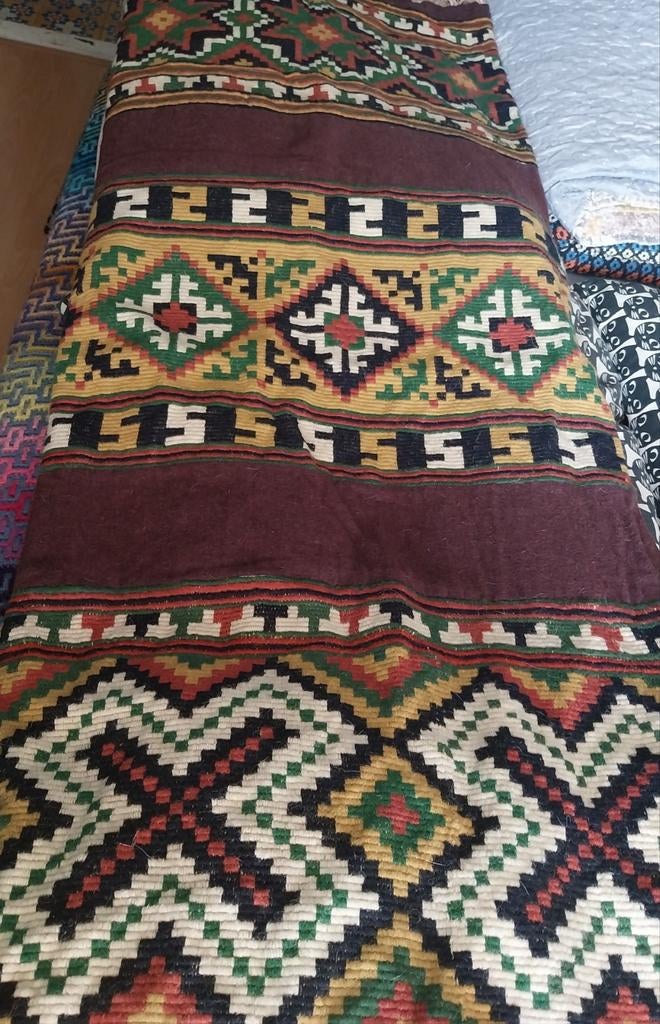 Oud, Zweeds Kleedje van Tante Brocante, Huis en Inrichting, Stoffering | Tapijten en Kleden, Ophalen of Verzenden, Gebruikt, Rechthoekig