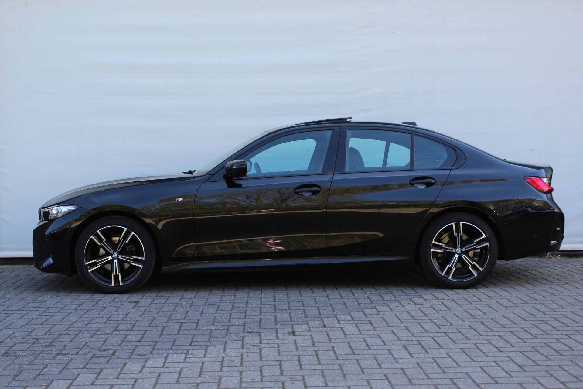 BMW 3 Serie 318i M Sport Automaat / Schuif-kanteldak / Sport, Auto's, Automaat, 1998 cc, Achterwielaandrijving, Gebruikt