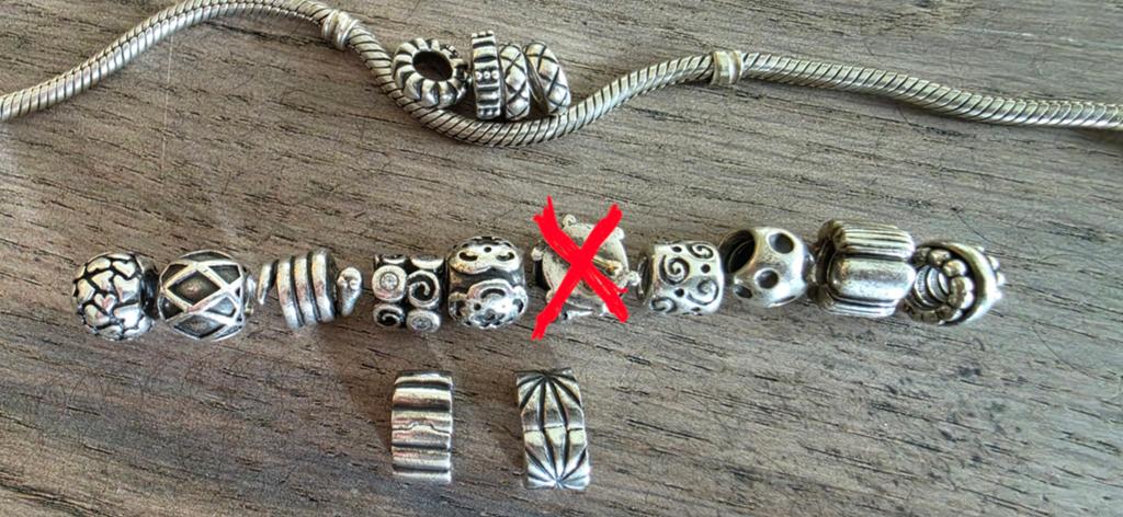 Pandora bedels, Pandora, Ophalen of Verzenden, Zo goed als nieuw, 4 bedels of meer