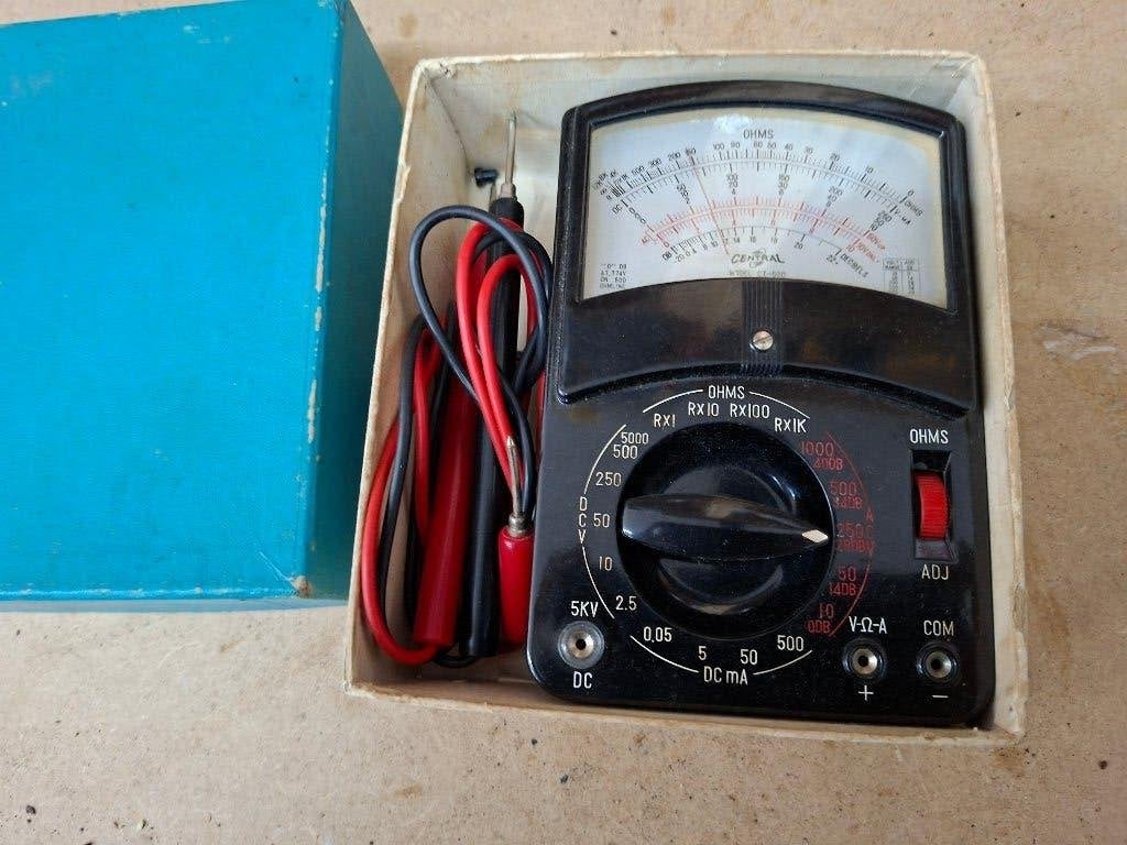 multimetercompleet met doos en beschrijving, Ophalen of Verzenden, Gebruikt, Multimeter