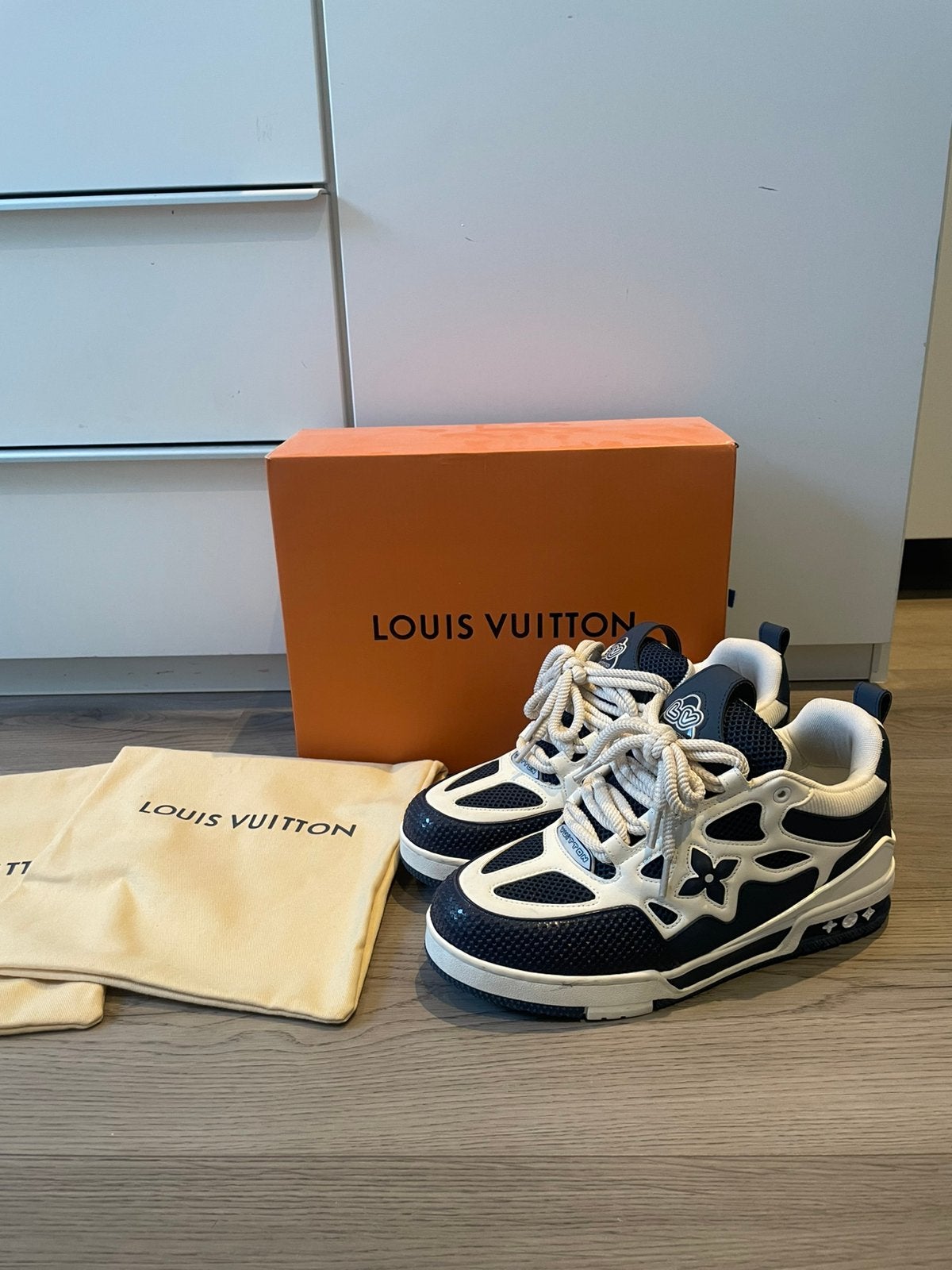 Louis vuitton skates, Blauw, Ophalen of Verzenden, Zo goed als nieuw, Veterschoenen