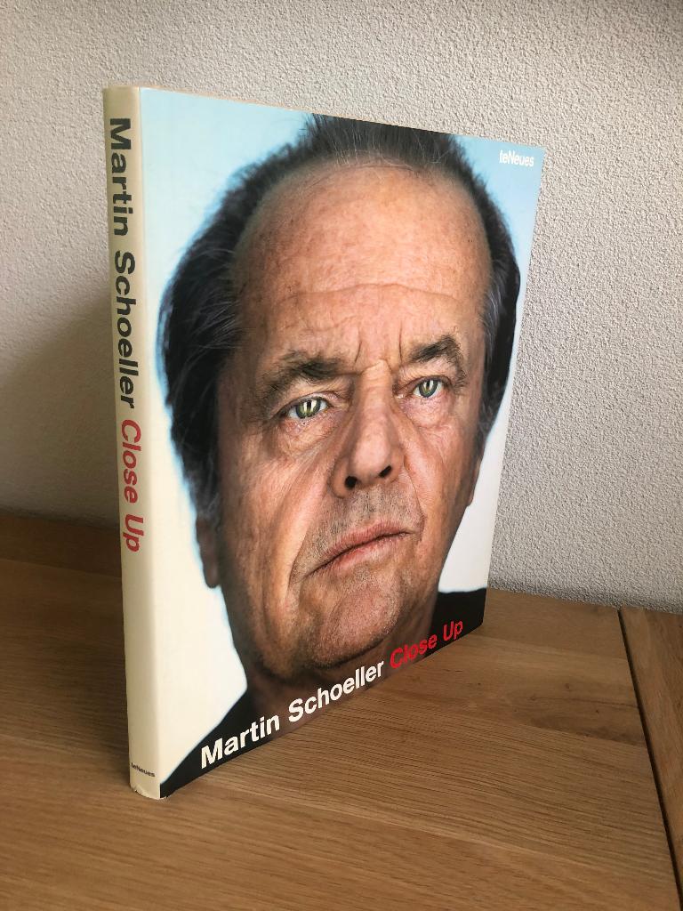 Martin Schoeller Close Up Portraits 1998-2005 1e druk 2005, Fotografen, Martin Schoeller, Ophalen of Verzenden, Zo goed als nieuw