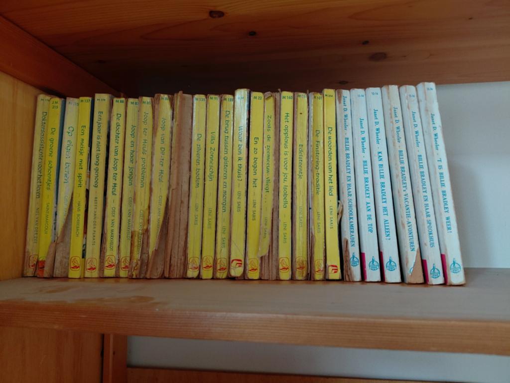 Oude pockets, Ophalen, Gelezen
