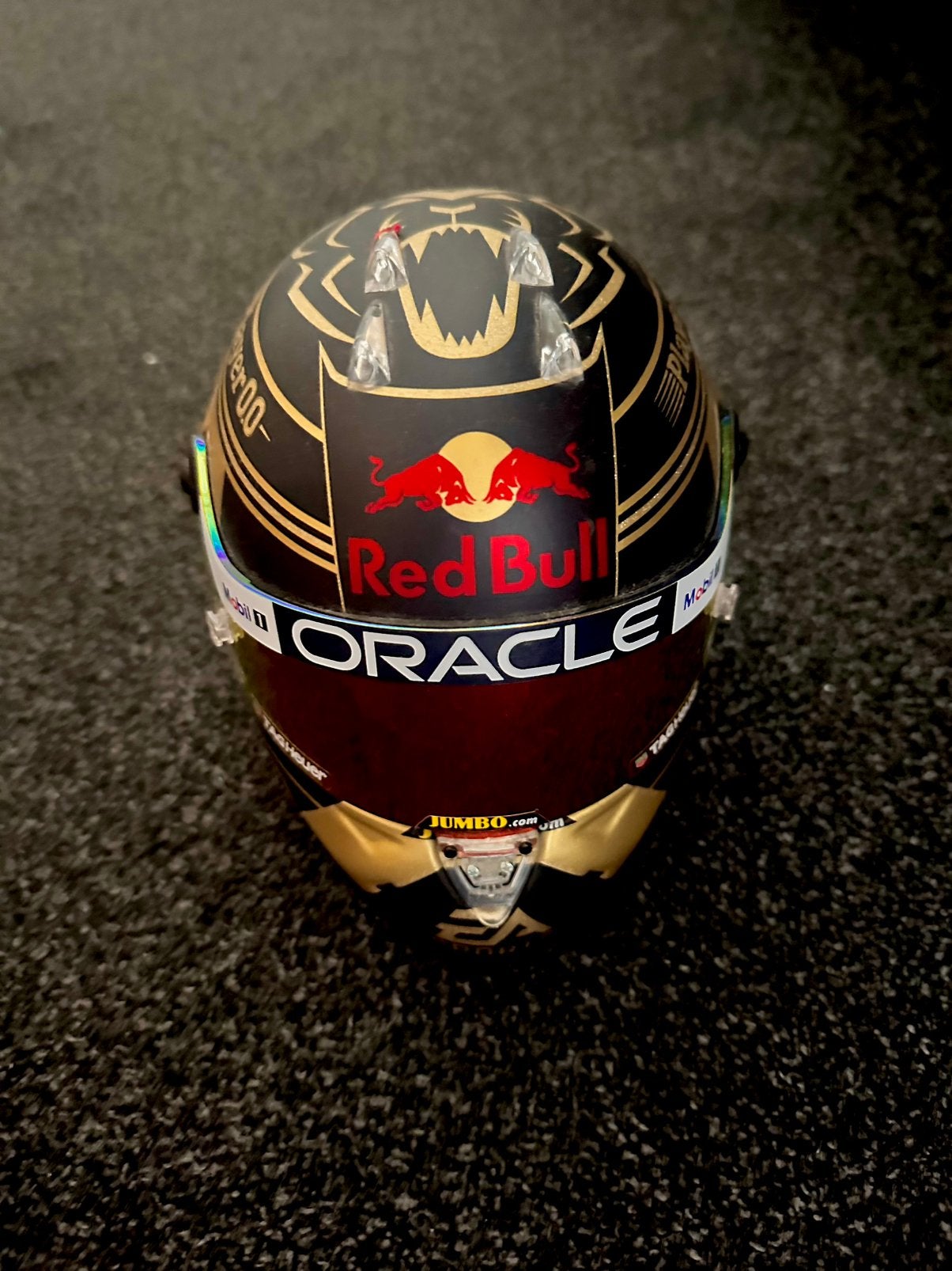 Max Verstappen Wereldkampioen helm 2023 - schaal 1:2, Ophalen of Verzenden, Nieuw, Formule 1