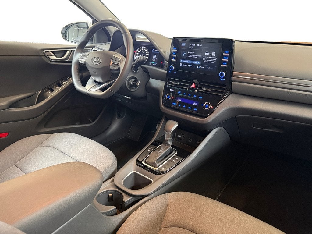 Hyundai IONIQ 1.6 GDi PHEV Comfort, 12 maanden, Gebruikt, Wit, Bedrijf
