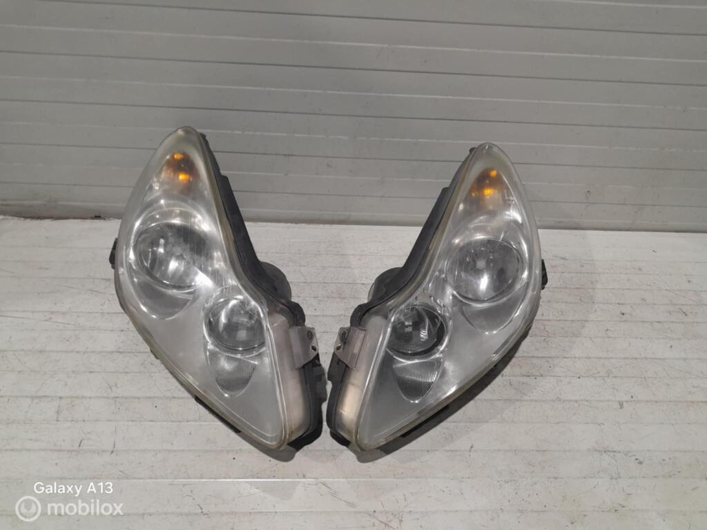 Koplamp Opel Corsa D, Gebruikt, Ophalen of Verzenden