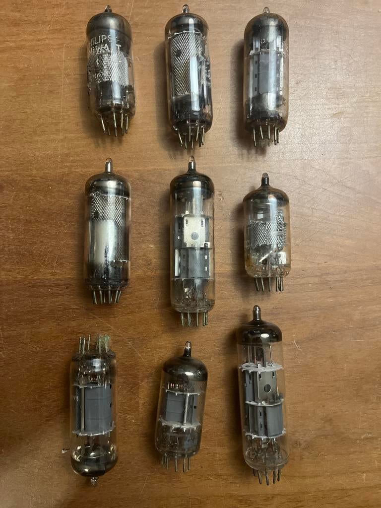 Partij van 9 Philips buizen (o.a. Miniwatt ECC84), Ophalen of Verzenden, Gebruikt