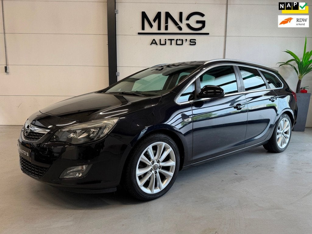 Opel Astra Sports Tourer 1.6 Turbo Sport|LEDER|PDC|VOL, Auto's, Opel, Euro 5, 730 kg, Gebruikt, Zwart