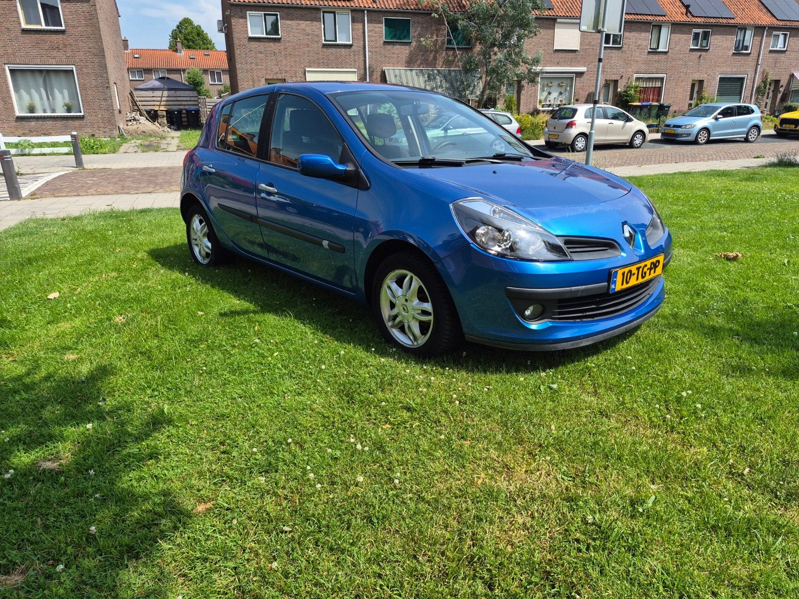 Renault Clio 1.2 16V 55KW Auth 5-DRS E4 2006 Blauw, Auto's, Voorwielaandrijving, 535 kg, 74 pk, 4 cilinders