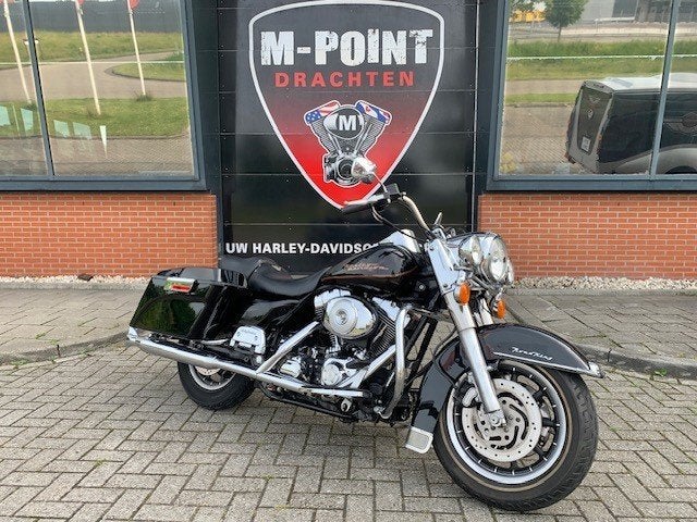 Harley-Davidson FLHR ROAD FLHRC ROADKING (bj 2000), Motoren, Motoren | Harley-Davidson, Dopplerlaan 26
9207 HC  Drachten, NL, H-D Benelux B.V.