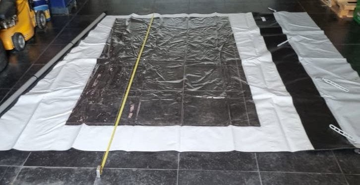 Thule Rain Blocker Side G2 Zijwand 6900 Maat 275 Large, Ophalen of Verzenden, Zo goed als nieuw