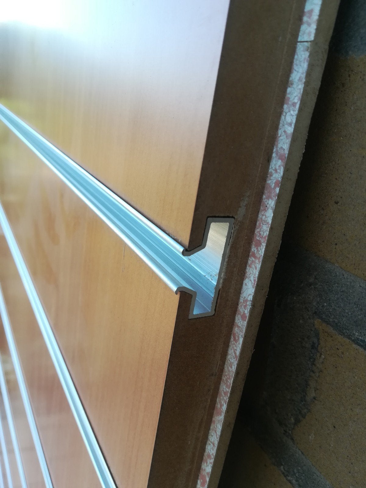 gratis houten platen slat profiel gratis!, Doe-het-zelf en Verbouw, Platen en Panelen, Ophalen, Gebruikt, Hout, 20 tot 50 mm