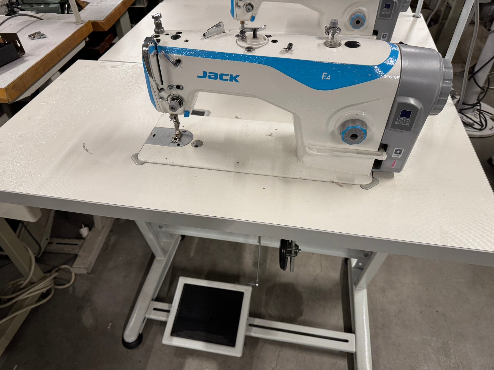 Industriele naaimachine jack f4 rechtstikker 220v, Overige merken, Jack, Ophalen of Verzenden, Industrieel