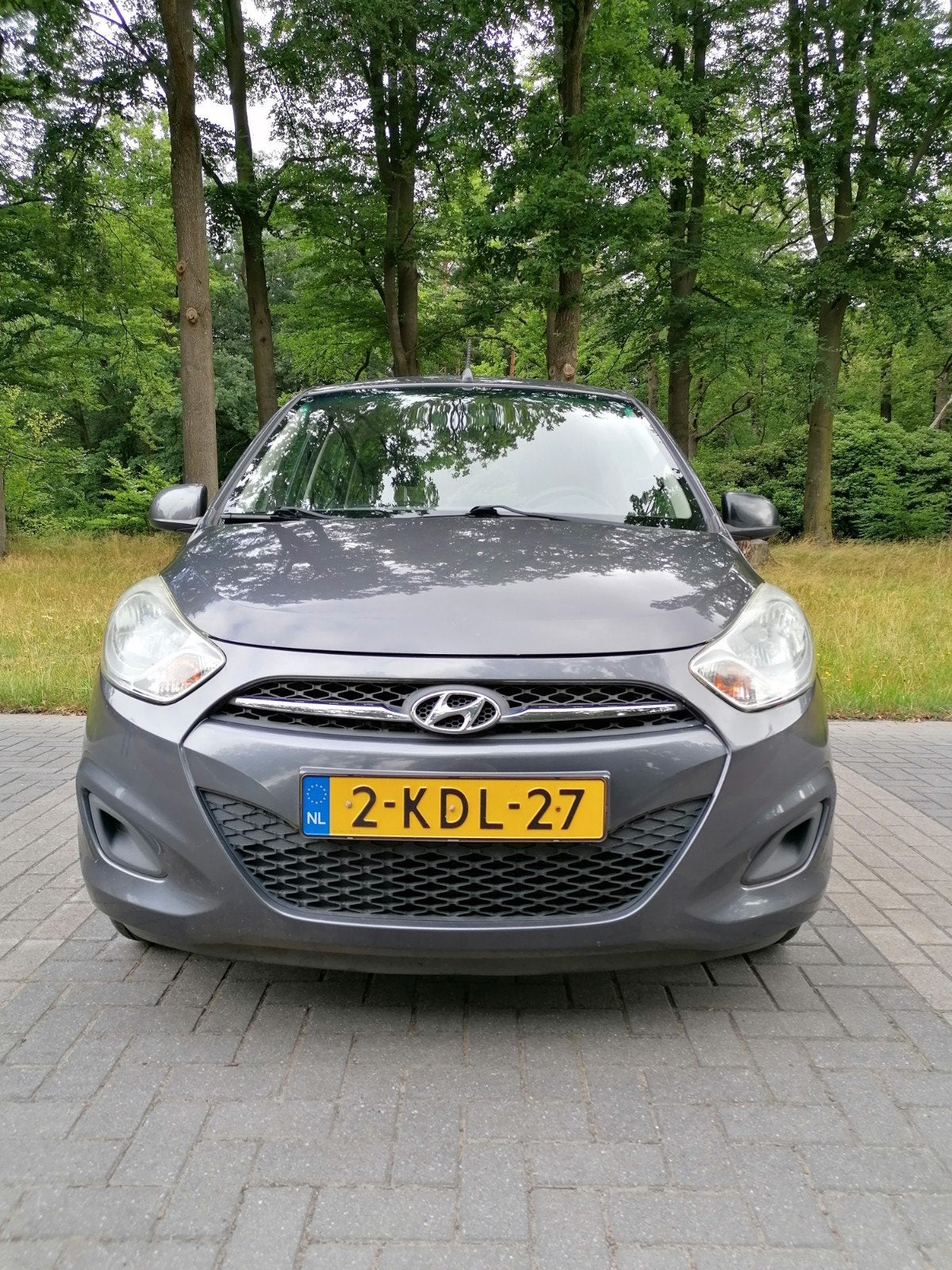 Hyundai i10 1.0 5DR 2013 Grijs, Auto's, Voorwielaandrijving, 31 €/maand, 400 kg, Origineel Nederlands