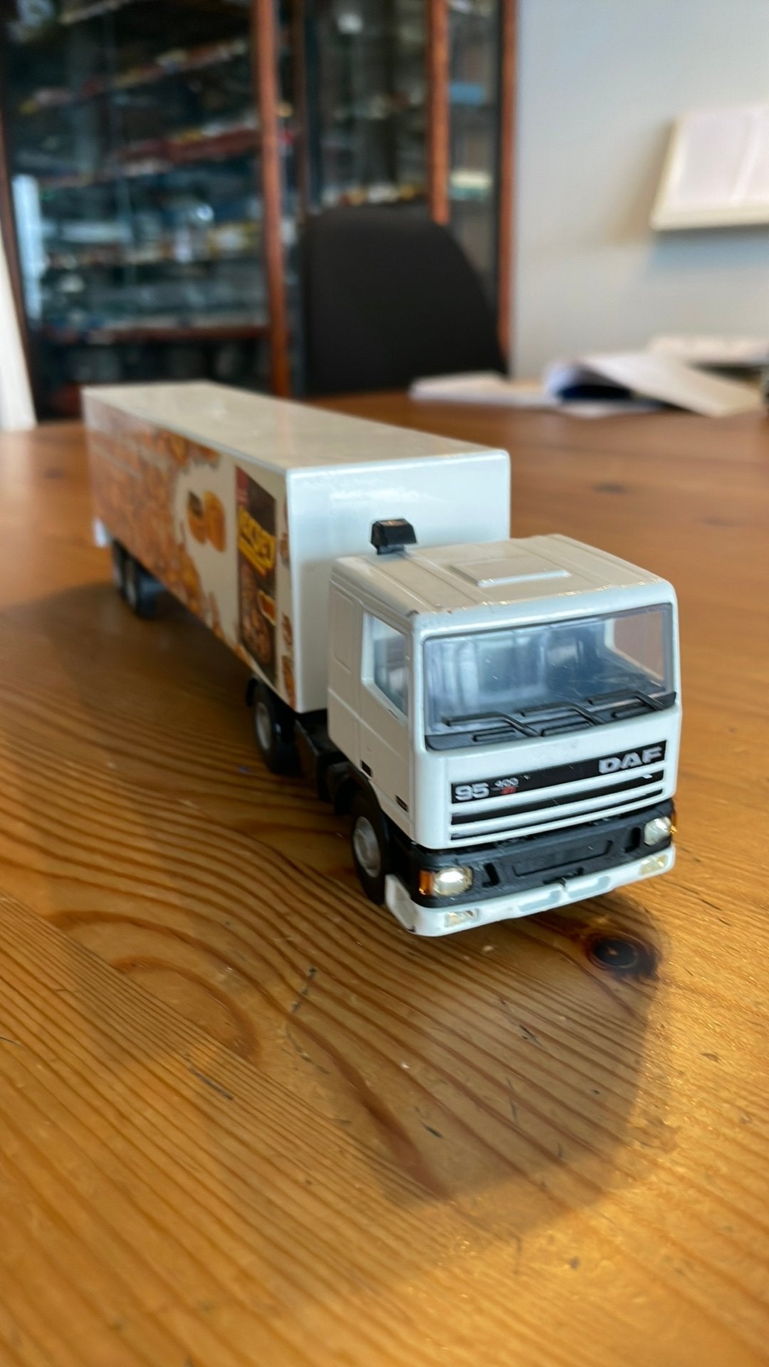 Daf 95 400 Ati truck met oplegger “Jersey “, Ophalen of Verzenden, Gebruikt, Bus of Vrachtwagen, Lion Toys