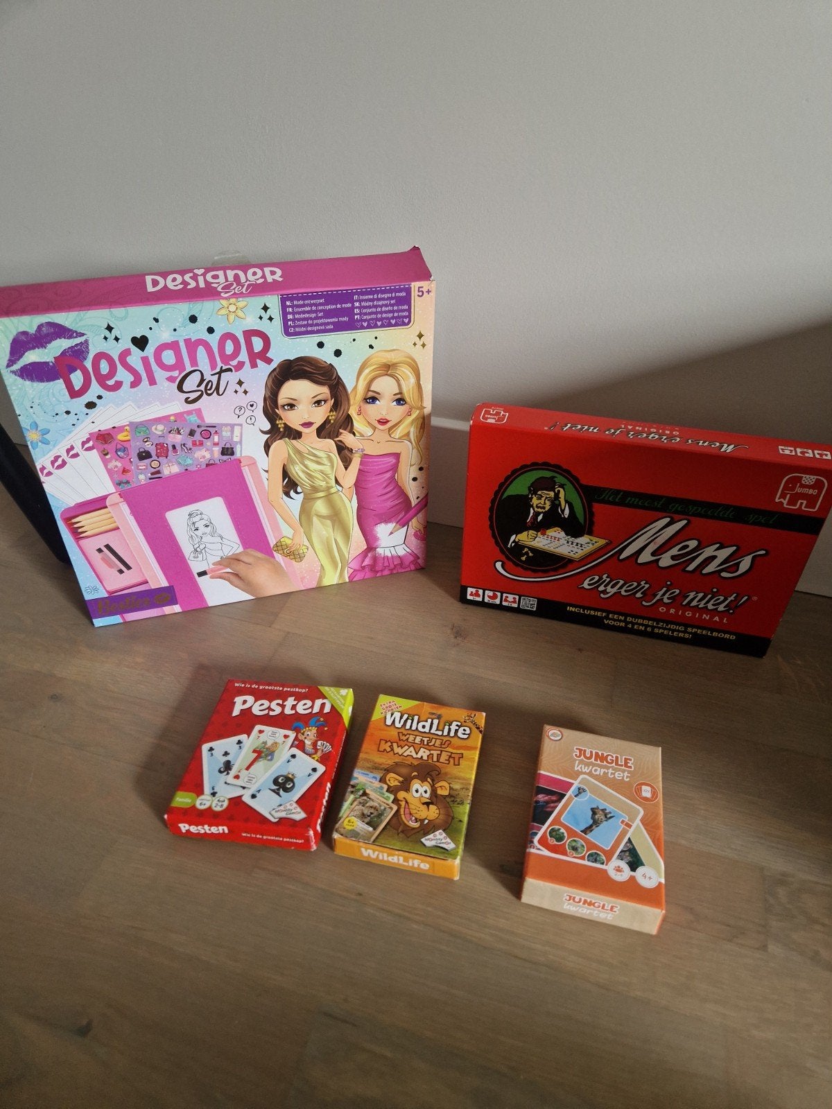 Spellenpakket: Designer Set, Mens Erger Je Niet, Kwartetten, Hobby en Vrije tijd, Een of twee spelers, Ophalen of Verzenden, Gebruikt
