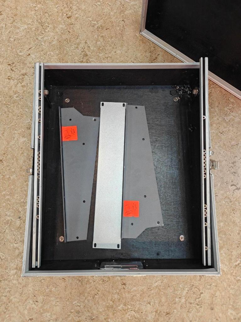 ROADINGER Mixer Case Pro MCV-19 12U + Dynacord passtukken, Ophalen, Gebruikt, Overige instrumenten, Flightcase