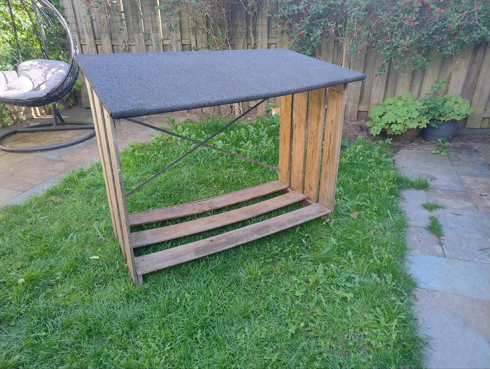 Houthok voor buiten - Gebruikt maar in goede staat, Ophalen, Gebruikt, Hout, Overige typen
