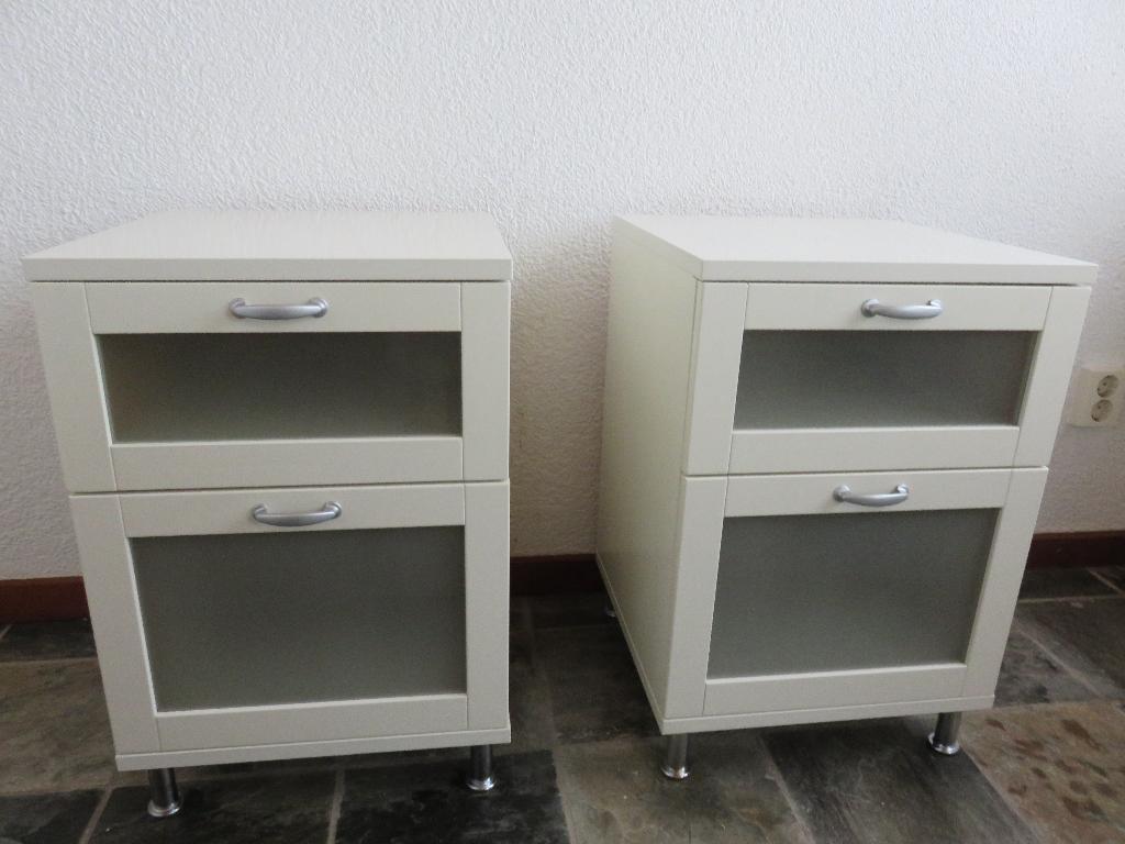 Set van 2 vergrijsd witte nachtkastjes met lades frost glas, Ophalen, Minder dan 45 cm, 55 tot 70 cm, Glas