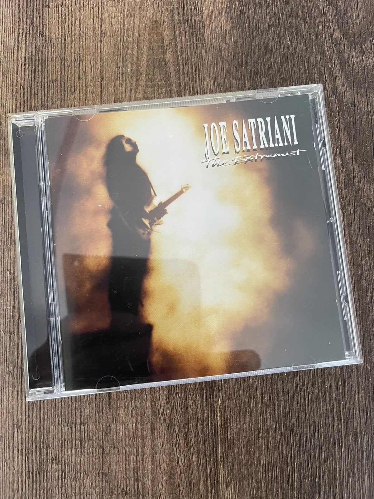 Satriani - The extremist prog rock, Verzenden, Zo goed als nieuw