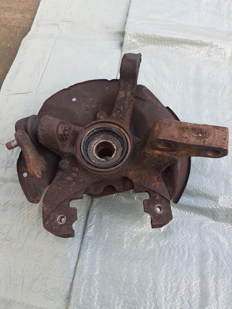 Fusee links-voor van een Toyota Starlet, Auto-onderdelen, Ophalen of Verzenden, Gebruikt, Toyota