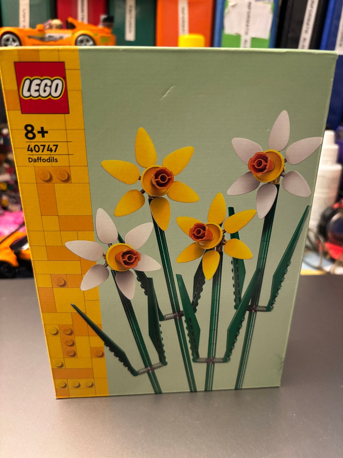 LEGO 40747 Narcissen - Nieuw in doos, Ophalen of Verzenden, Nieuw, Overige merken