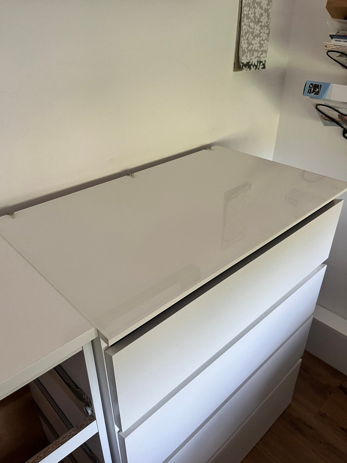 Glasplaat Ikea Malm kast, Ophalen, 50 tot 100 cm, Zo goed als nieuw, Minder dan 100 cm