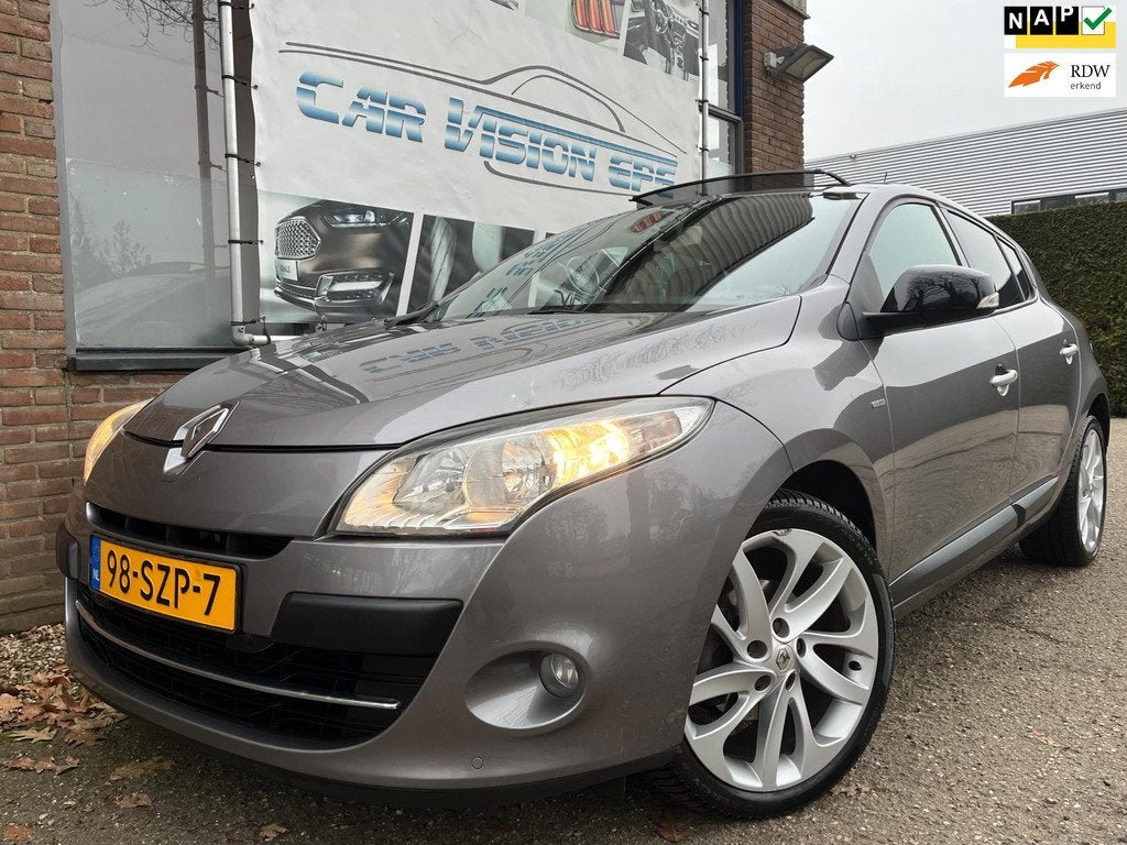 Renault Mégane 1.4 TCe Bose|Pano|Pdc|Cruise|Clima|Keyless|, Auto's, Renault, Voorwielaandrijving, Euro 5, Gebruikt, 4 cilinders