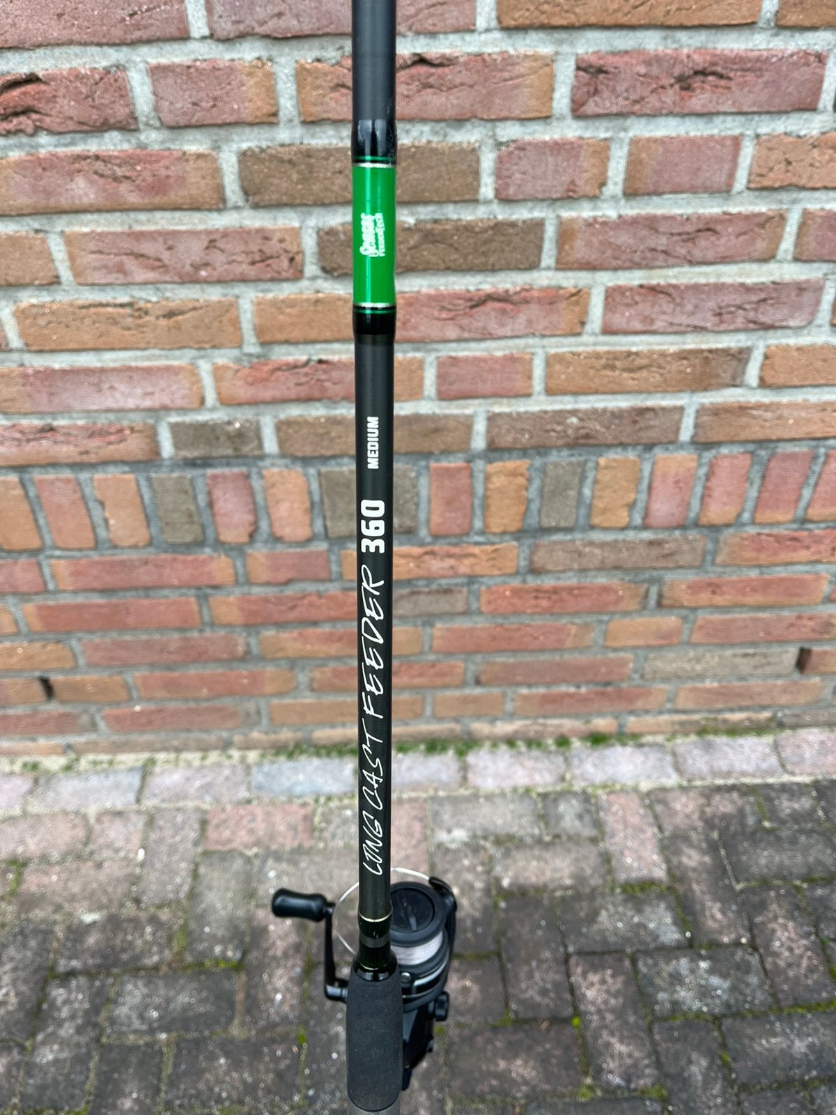 Sensas Long Cast Feeder 360 met Shimano Baitrunner ST 2500FB, Ophalen of Verzenden, Zo goed als nieuw, Complete hengel