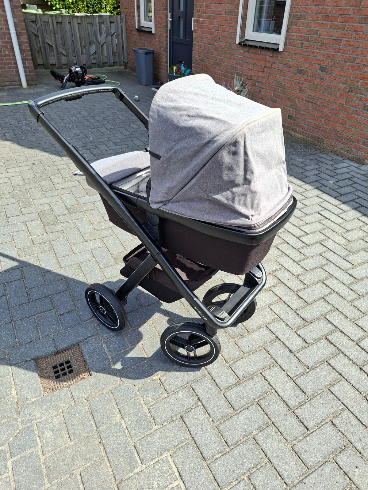 Dubatti two 2 in 1 kinderwagen met reiswieg, buggy en voeten, Gebruikt, Combiwagen, Met reiswieg, Ophalen