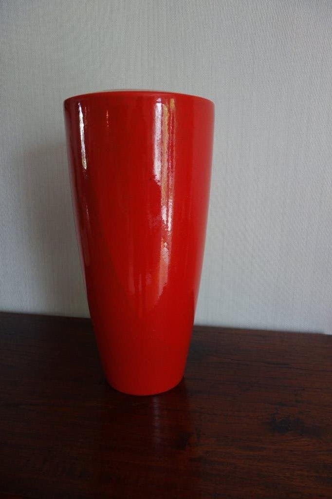 Vaas keramiek rood, Huis en Inrichting, Woonaccessoires | Vazen, Ophalen of Verzenden, Zo goed als nieuw, Rood, Steen/keramiek