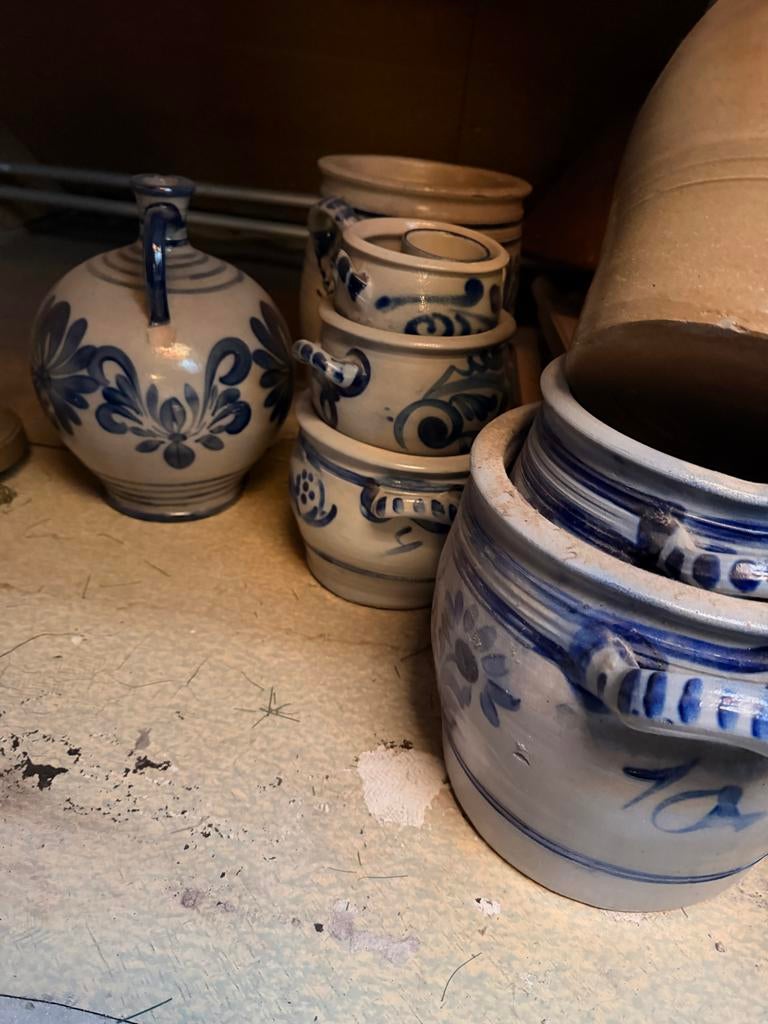 Grote Keulse potten, Ophalen