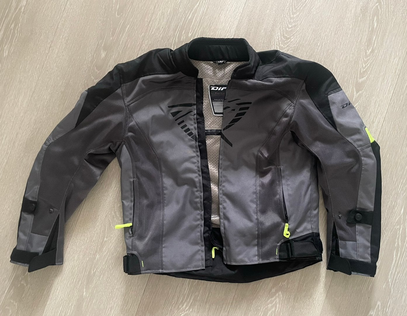 Difi Ibarra air doorwaai motorjas zomerjas textieljas, Motoren, Kleding | Motorkleding, Ophalen of Verzenden, Nieuw zonder kaartje