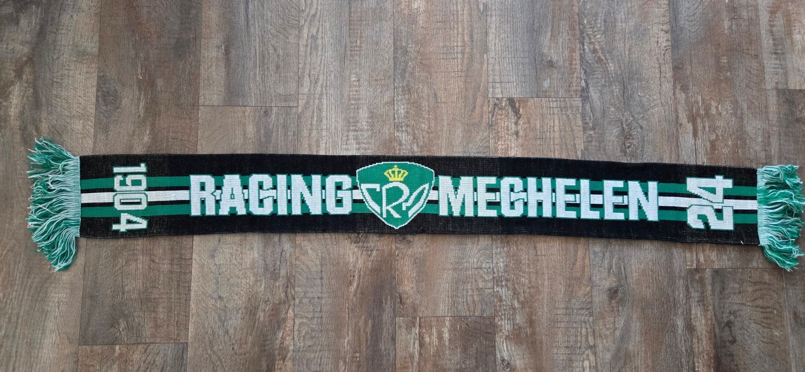 Sjaal Racing Mechelen, Verzamelen, Ophalen of Verzenden, Zo goed als nieuw, Buitenlandse clubs, Vaantje of Sjaal